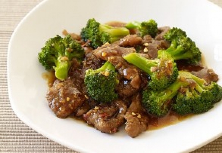 Bò Xào Bông Cải