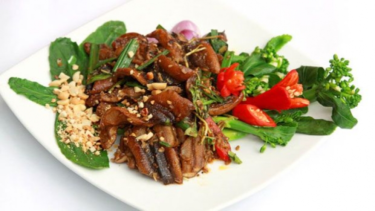 Lươn Xào Xả Ớt